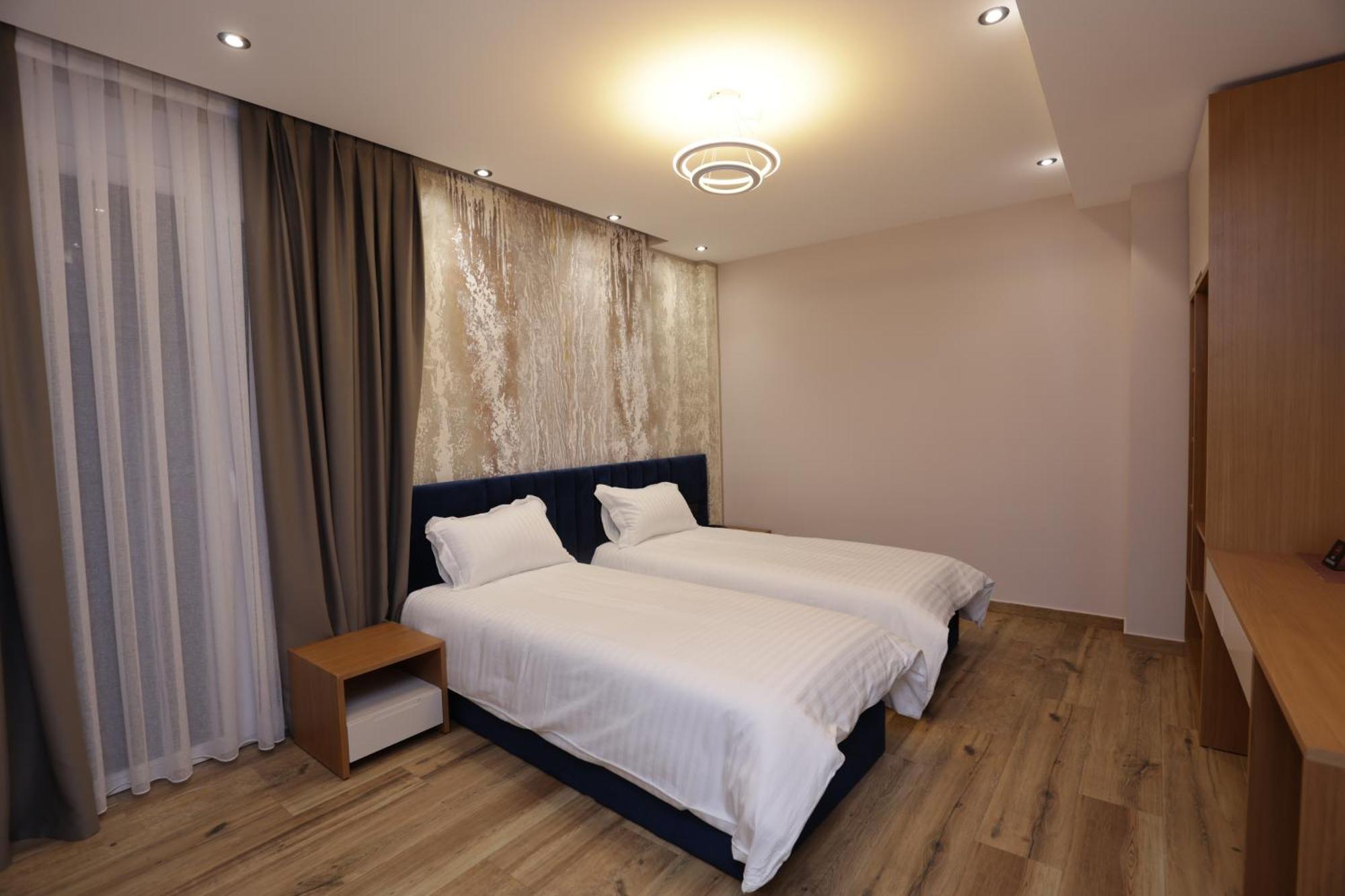 Residence Inn Tiranë Ngoại thất bức ảnh