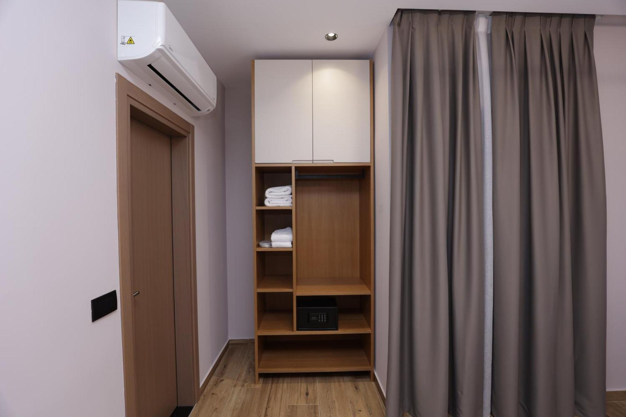 Residence Inn Tiranë Ngoại thất bức ảnh